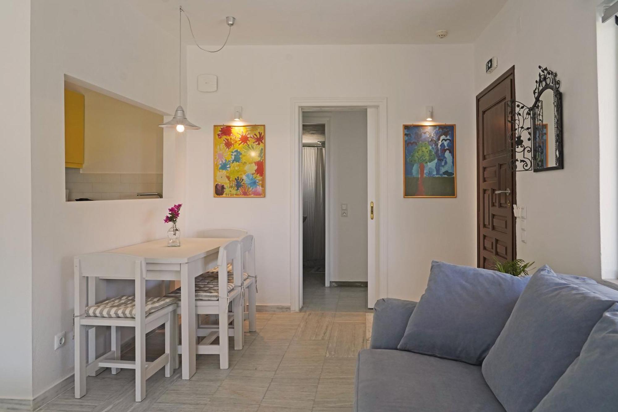 Polas Residencies Aparthotel Kalamata Phòng bức ảnh