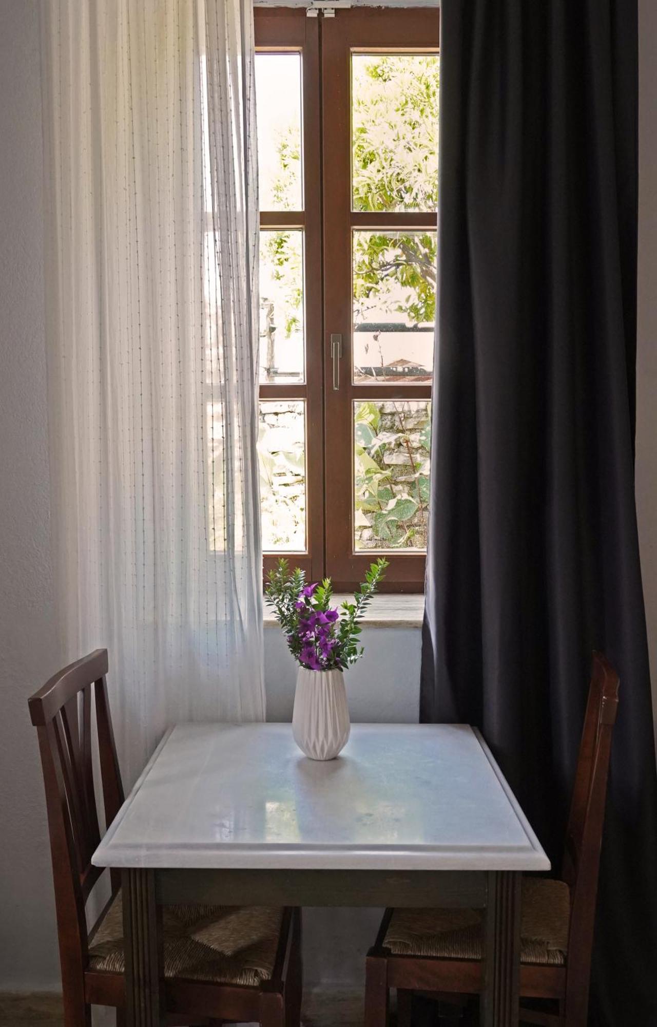 Polas Residencies Aparthotel Kalamata Phòng bức ảnh