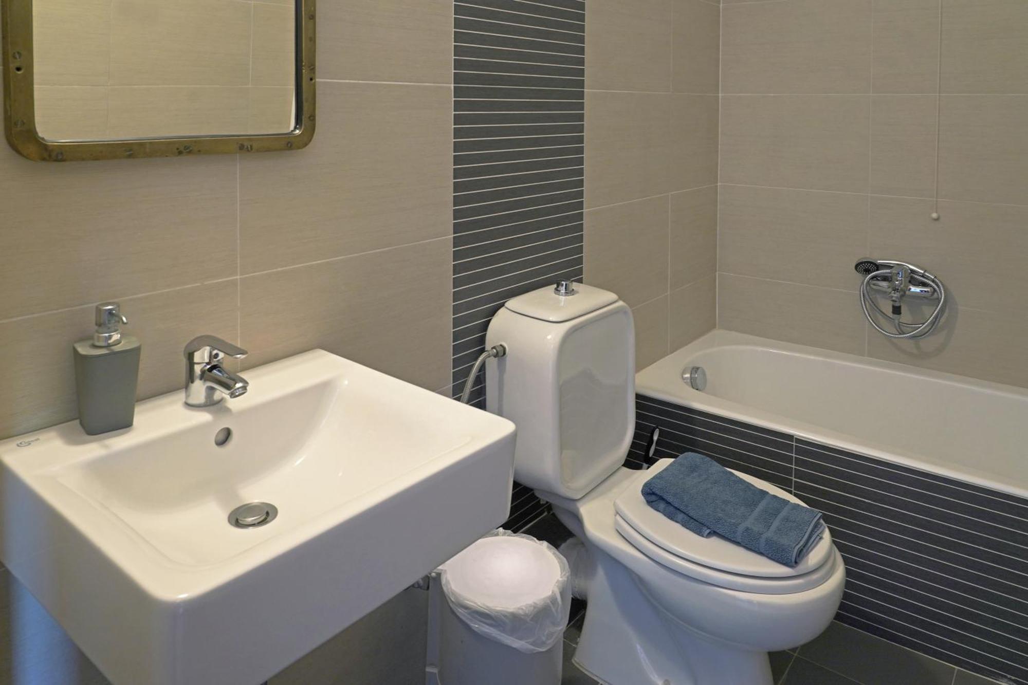 Polas Residencies Aparthotel Kalamata Phòng bức ảnh