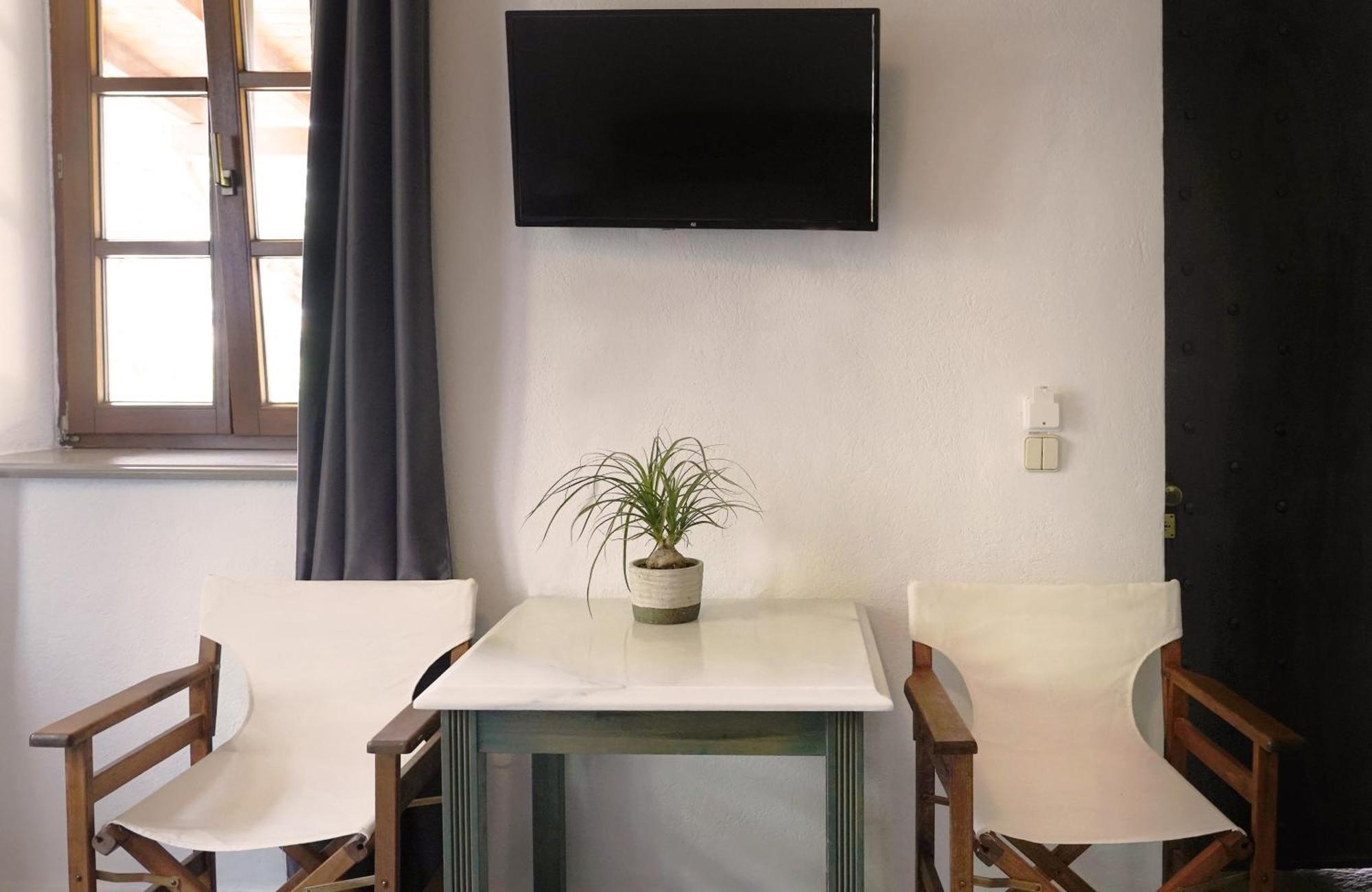 Polas Residencies Aparthotel Kalamata Phòng bức ảnh